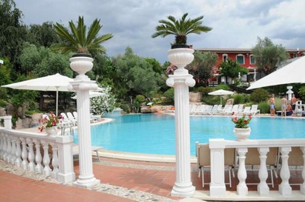 Hotel Villa Pigalle Tezze sul Brenta Exterior foto